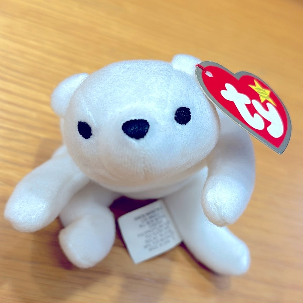 TY Beanie Baby Chilly the Polar Bear Plush. Vintage 1994